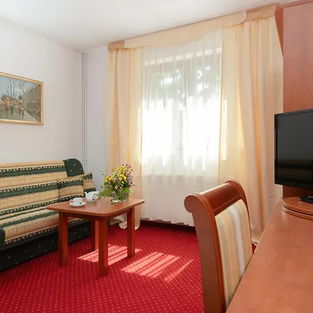 לינה וארוחת בוקר Baltyk רבאל