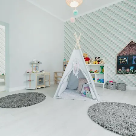 לינה וארוחת בוקר Baltyk 3*