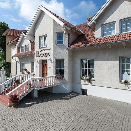 לינה וארוחת בוקר Baltyk 3*