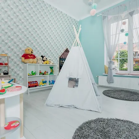 לינה וארוחת בוקר Baltyk 3*