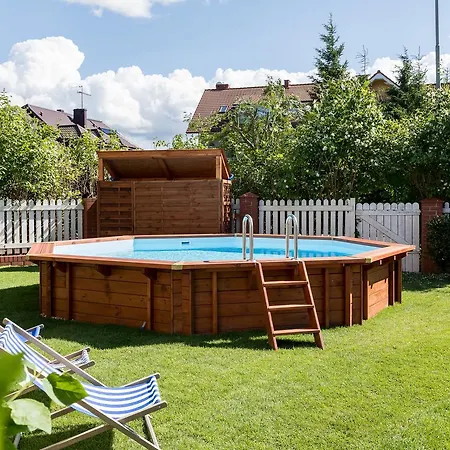 לינה וארוחת בוקר Baltyk 3*