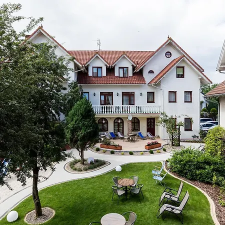 Bed & Breakfast Baltyk 3*